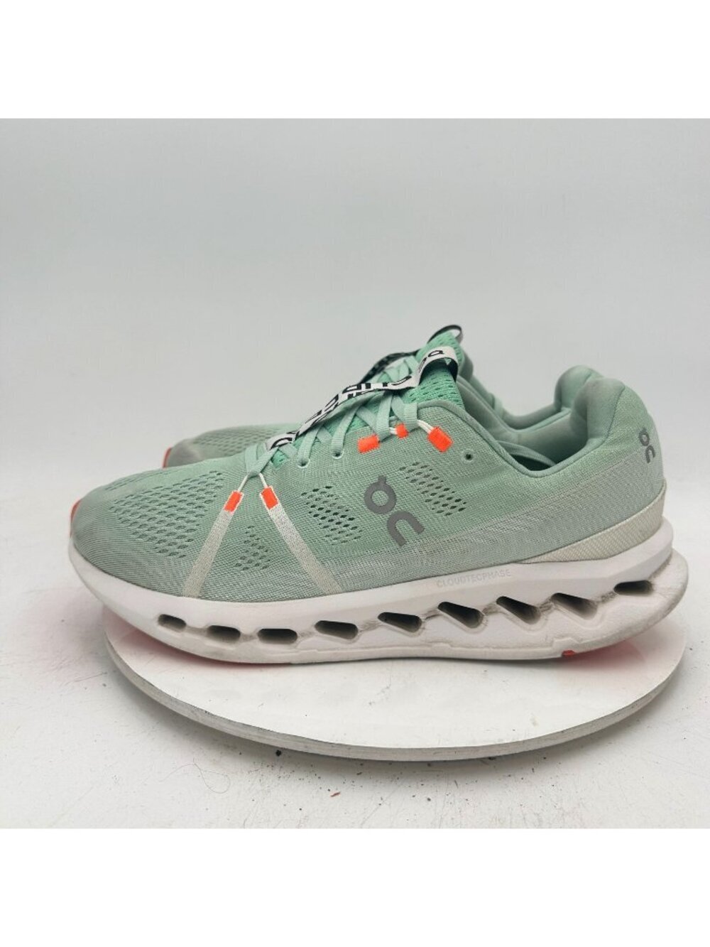 On Cloudsurfer Swiss Engineering Men Size 12 3MD10421071 Creek White Green Shoes